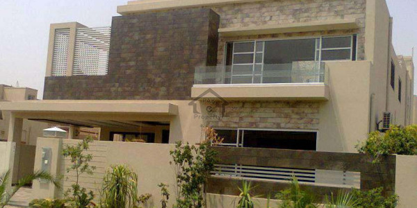 Bungalow Available For Rent In Main Ittehad, Phase 6 Dha Karachi