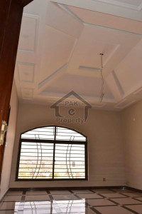 Corner Commercial Plot For Sale at Kanal Park, Okara