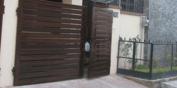 Single Storey House For Sale At Model Town Okara