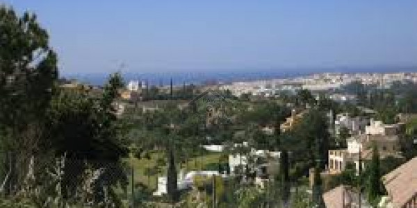 Plot For Sale In Indus Peradise Near To Israh University Hospital