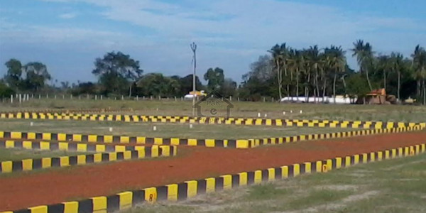 Plot For Sale In Indus Peradise Near To Israh University Hospital