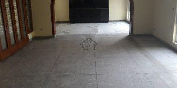 2nd Floor Flat Is Available For Sale