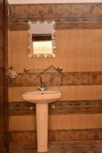 Upper Portion Available For Rent