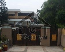 A BEAUTIFUL DOBLE STORY HOUSE IS AVAILABLE FOR SALE IN SOAN GAEDEN