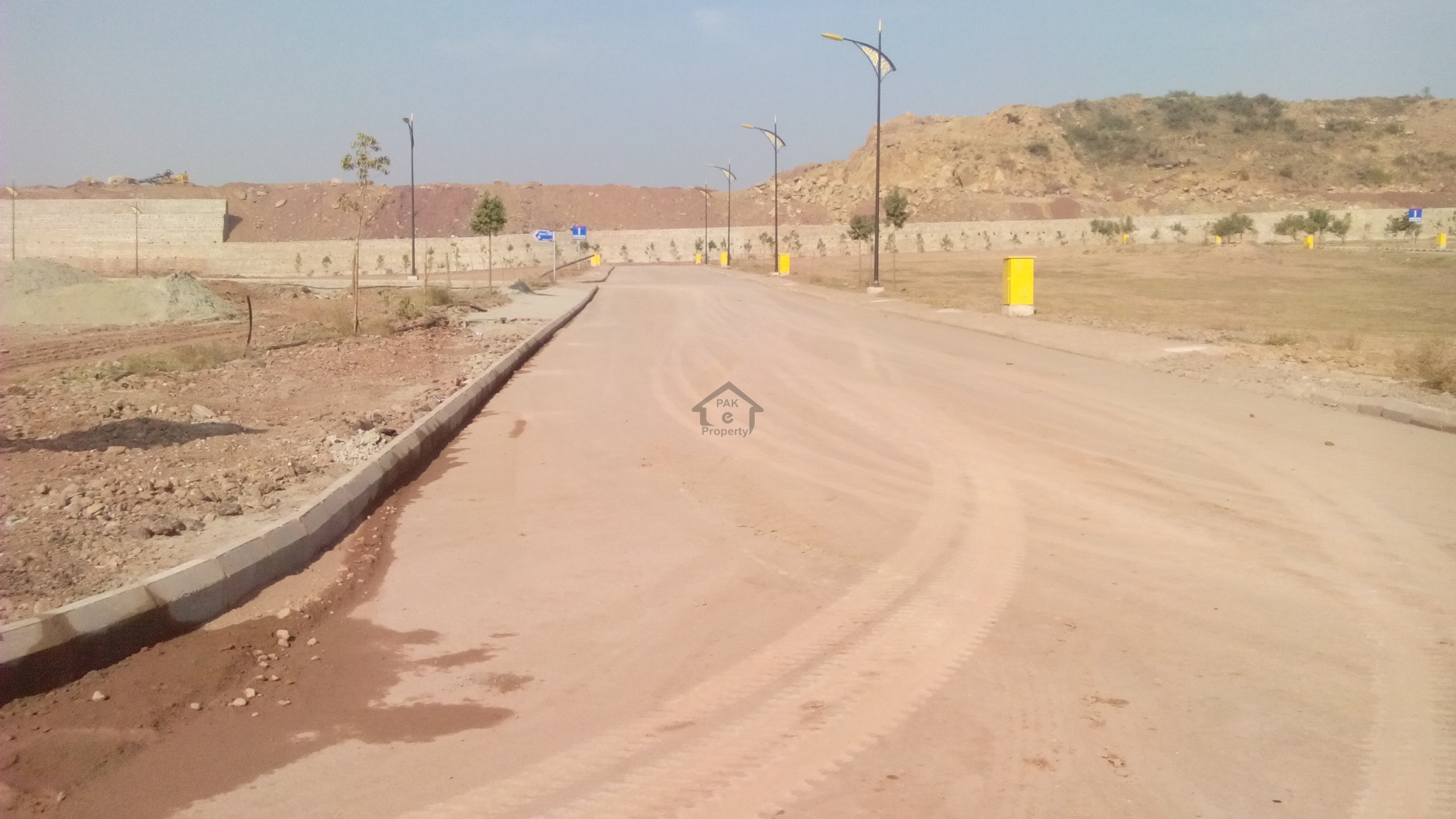 Avenue Commercial Opposites 200, Plot available for Sale in Bahria Enclave, Islamabad