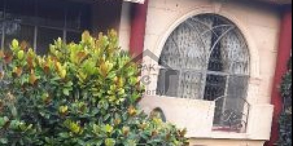 Upper Portion Available For Rent