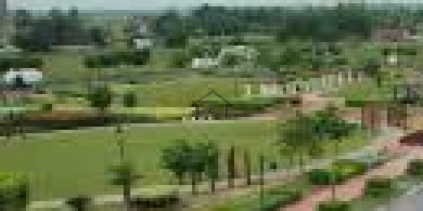 5 Marla Plot In PECHS Islamabad