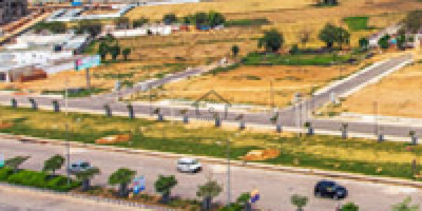 Street # 9 Level Plot 35x70 For Sale