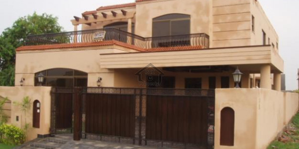 Upper Portion Available For Rent