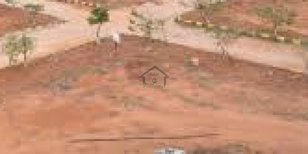 PLOT NO 102 Z6 BLOCK DHA PHASE 8