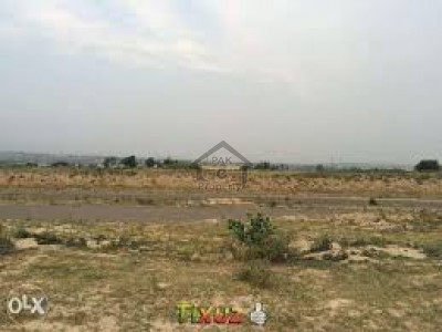 8 Marla Commercial Plot for Sale at Best Rate