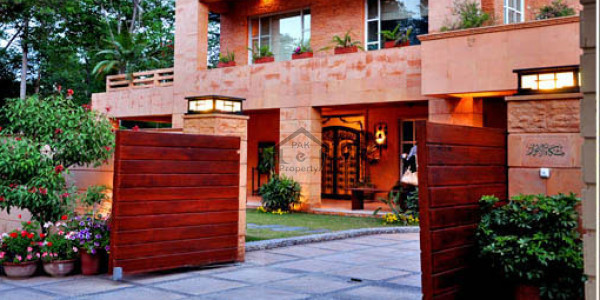 House Available For Rent