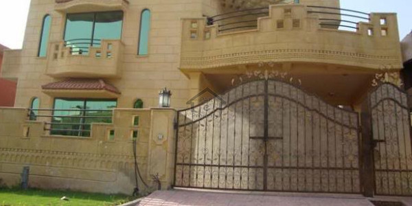 8 Marla House For Rent