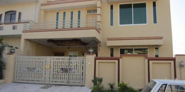 1 kannal full house of 6 bed in gulraiz phase 6