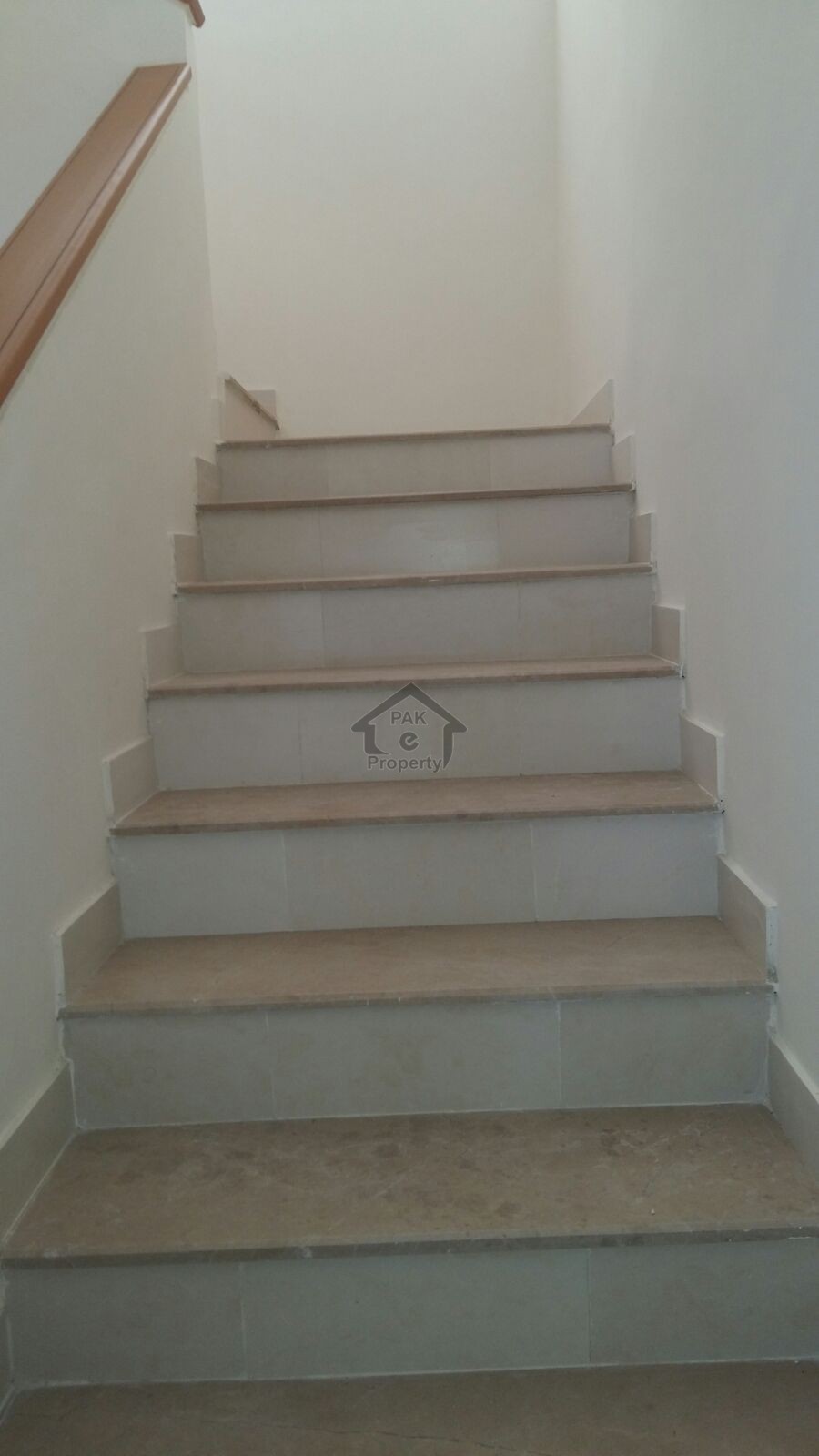 Beautiful In Alma Town Three Bed Rooms Villa Available For Sale In Canyon Views On Excellent Locatio