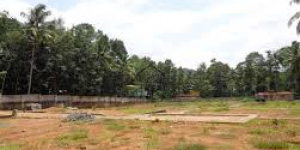 Plot For Sale In Park View