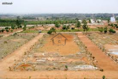 4 Kanal Corner Commercial Plot Is Available For Sale