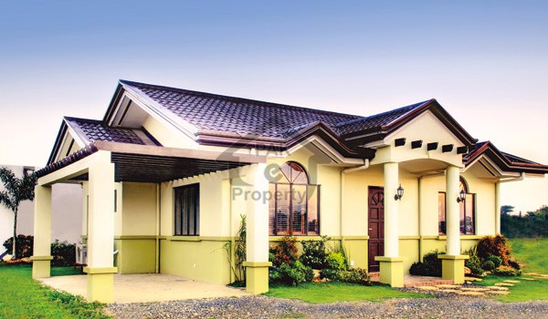 Exceutive lodges 24 marla house with garden in bahria