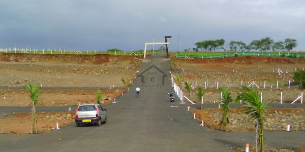 Plot Available For Sale In Ministry Of Commerce Housing Society E19 Black A