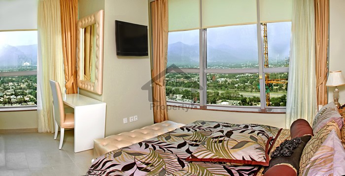 One bed out class furnished apartment for rent in bahria town ph4