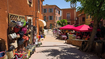 Park Road 50000 Sq Feet Commercial Building For Rent