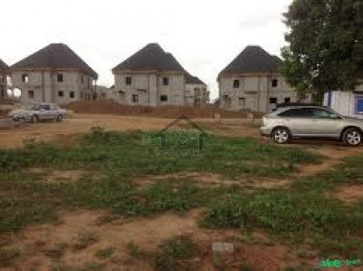 Main Boulevard Already Rented Building