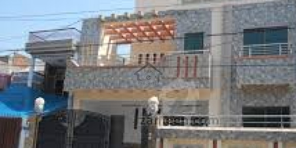 Main Wahdat Road House For Sale