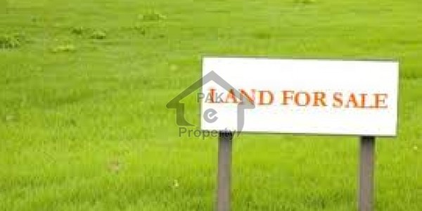 Raffi block 8 marla residentail plot available in bahria town phase 8