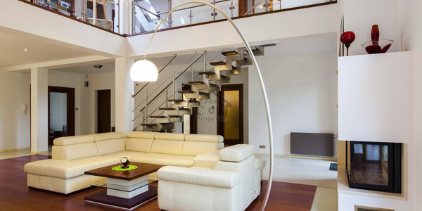 Full House Is Available For Rent