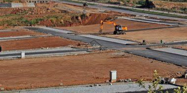 Front Open Margla Face 60x90 Plot In D-12/2