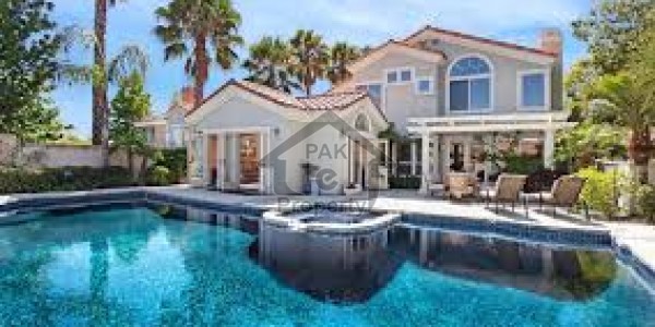 Height area,front open house available in askari 14 sector C