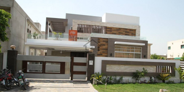 500 Sq. Yards Semi Furnished 7 Bedrooms Ground And Basement House For Rent In E-11/3