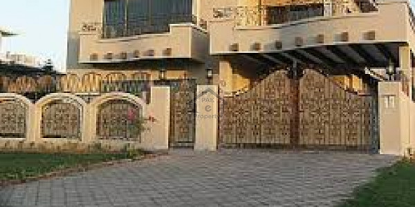 Corner Full House Is Available For Sale