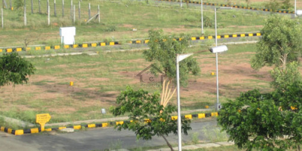 Sector G-14/3 st:96 size:30*60 plot:12