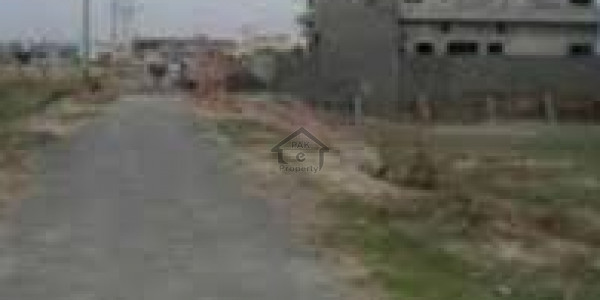 Sector G-14/2 size:25*40 st:66b