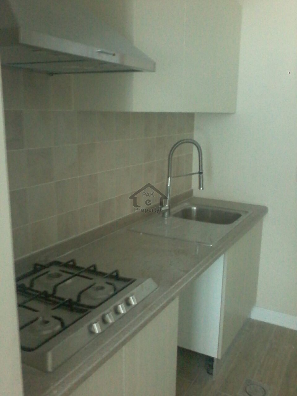 Margalla and City View 1 Bed apartment for sale in Centaurus Tower A, Islamabad. Situated in tower A