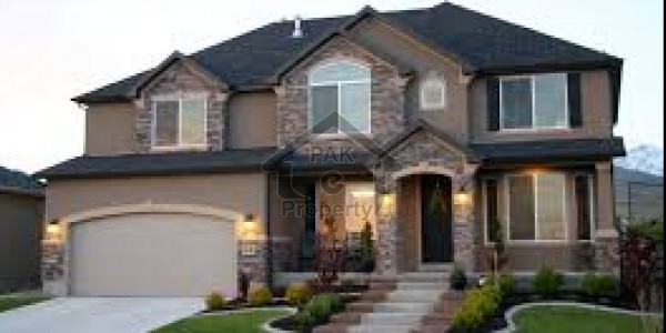 Iqbal Twn 10 Marla Uoer Portion Separate At Mehran Block