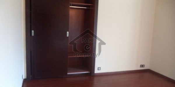 D-Type PHA - Flat Available For Sale In G-10/2