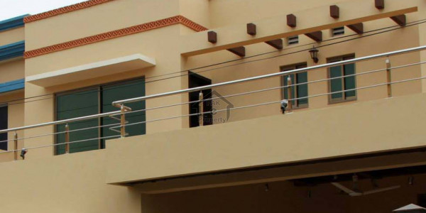 Single Storey House Is Available For Sale