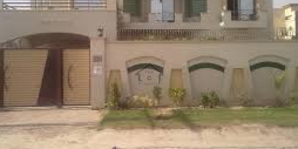 Single Storey House Is Available For Sale
