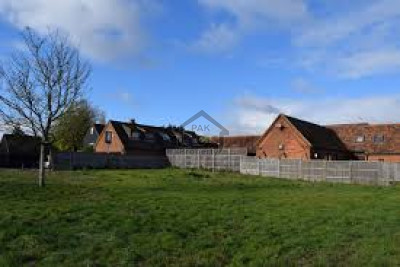 A Very Ideal Location Plot In Intellectual Village With Extra Land In Street No 20