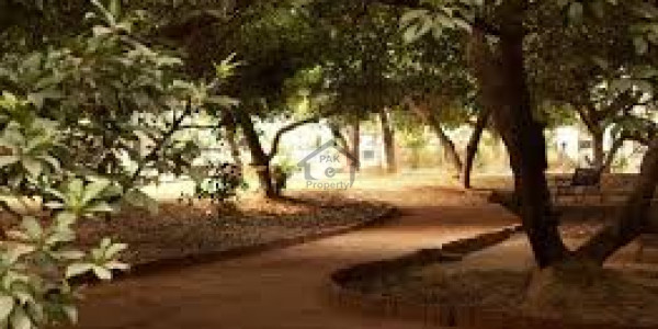 Khayaban-e-Amin- 10 marla Residential Plot Is Available For Sale