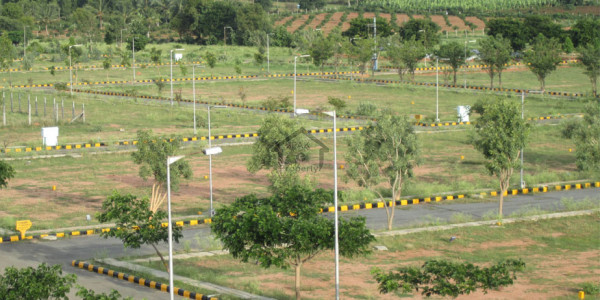 Izmir Town - Block D - 1 Kanal & 3 Marla Plot For Sale IN Izmir Town, Lahore