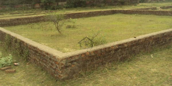 Elite Town - Block B - Residential Plot Is Available For Sale IN Elite Town, Lahore