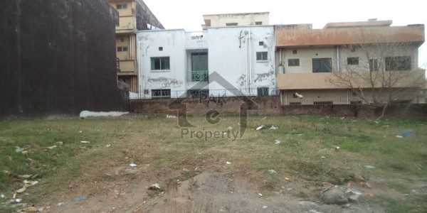 Corner Plot Available For Sale In G-13/1 On Beautiful Location