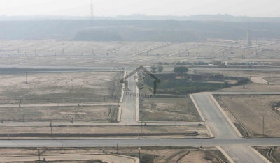 DHA Phase 5 - 1 Kanal Plot For Sale