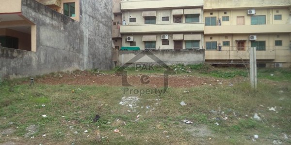 Beautiful Plot Available For Sale In G-14/4 Prime Location