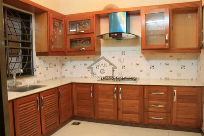 A Luxury House of 5 Bed With Margalla View