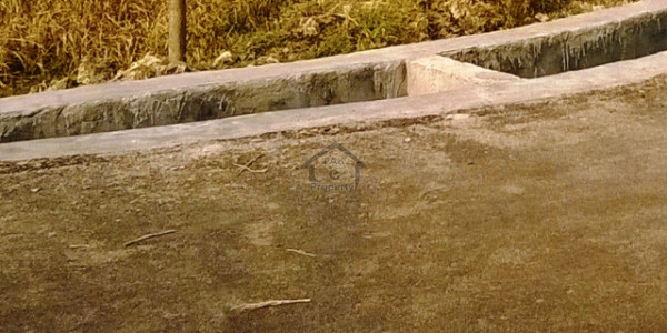 Bankers CoOperative Housing Society - One Kanal Commercial Plot Available For Sale