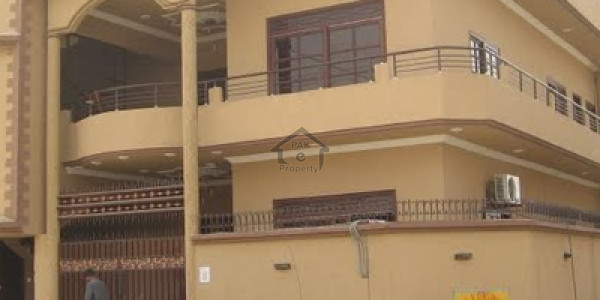 Gulberg 4 Kanal Commercial Paid House
